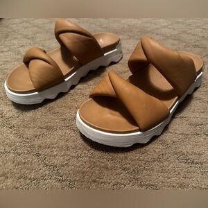 Sorel Tan Cross-Strap Platform Slide Sandals